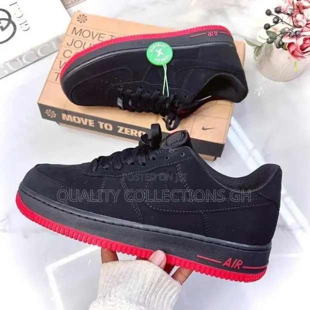 Nike Airforce Black With Red Sole · Photo 1