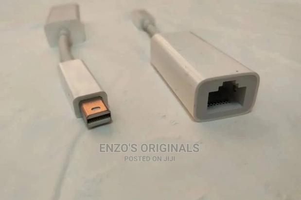 Thunderbolt to RJ45 Adapter. Apple Network Ethernet Adapter · Photo 3