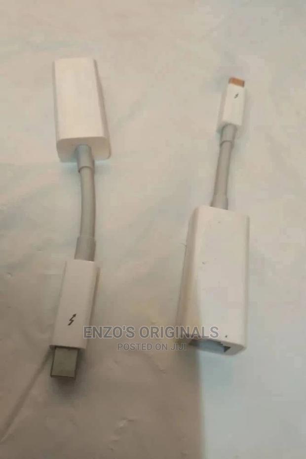 Thunderbolt to RJ45 Adapter. Apple Network Ethernet Adapter · Photo 4