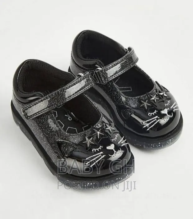 George Black Patent Kitten T-Bar Shoe for Kids · Photo 1