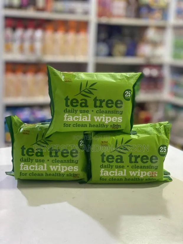Tea Tree Facial Wipes · Photo 1