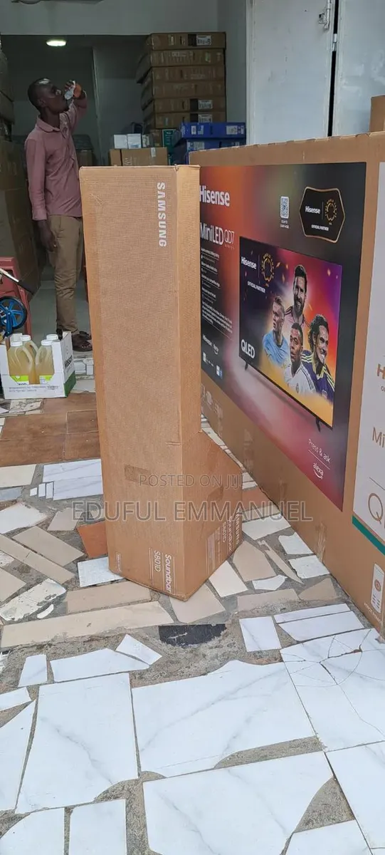 Samsung Ultra Slim Design Soundbar Q801d 3.1.2ch Dolby Atmos Q Series · Photo 1