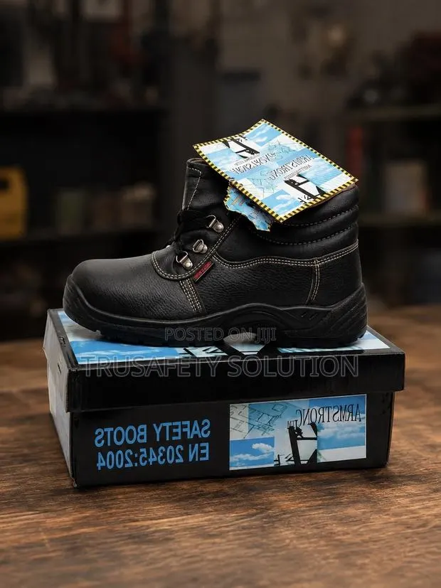 Safety Boots (Armstrong) Steel Toe Industrial Boots · Photo 1