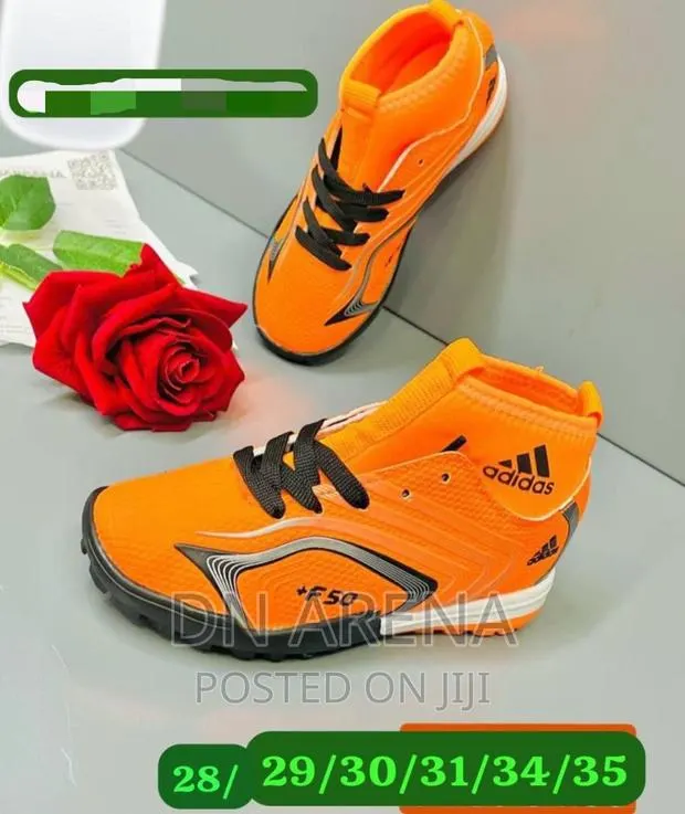 Unisex Sports Sneakers · Photo 1