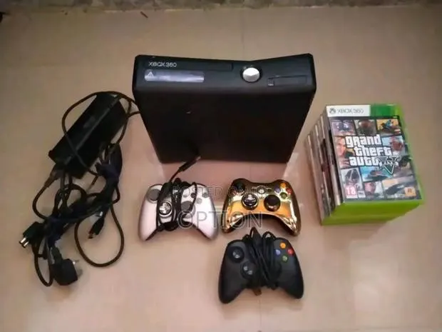Xbox 360 With 15games 500gb · Photo 1