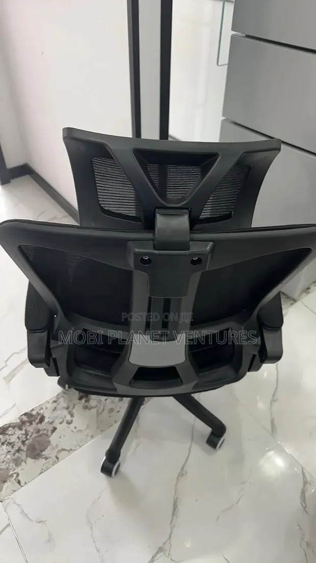 Ergonomic Office Chair · Photo 4