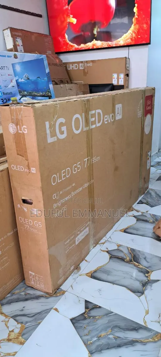 LG 77" Class Oled Evo G5 Ai TV Uhd Smart Super Upscaling · Photo 1