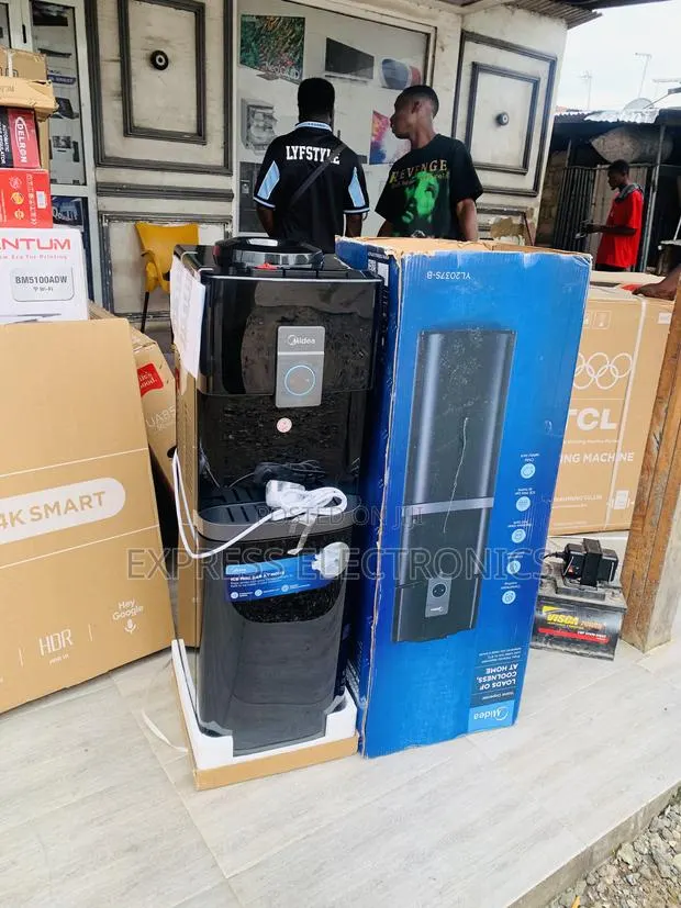 With Fridge Black Midea Water Dispenser 30L · Photo 1