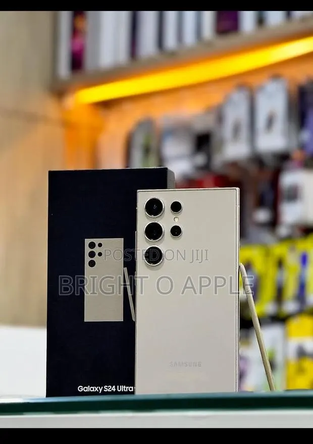 New Samsung Galaxy S24 Ultra 256 GB · Photo 1