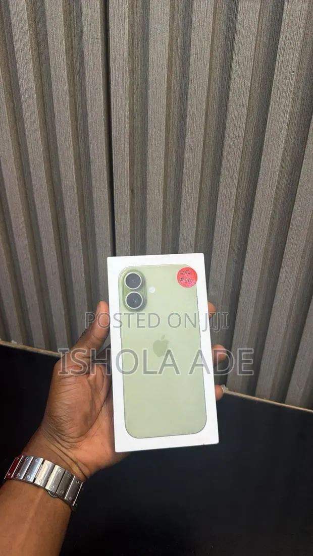 New Apple iPhone 17 256 GB · Photo 1