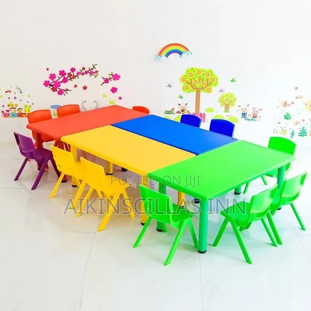 Rectangular Plastic School Table · Photo 2