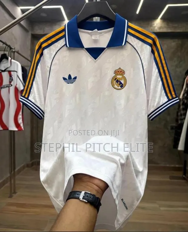 Real Madrid 2025/256 Jersey · Photo 1