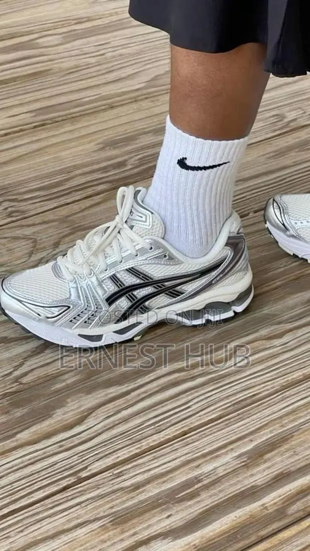 Asics Kanayo Gel 14 Metallic Plum · Photo 1