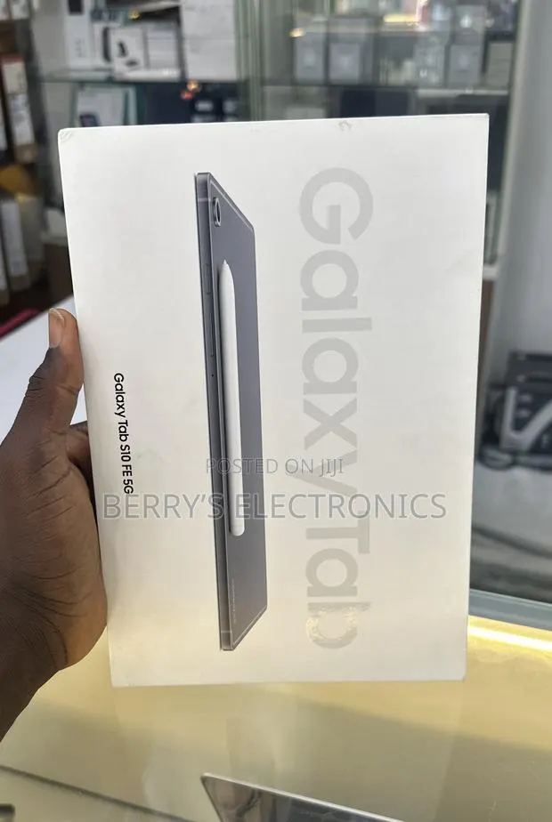 New Samsung Galaxy Tab S10 FE 128 GB Gray · Photo 1