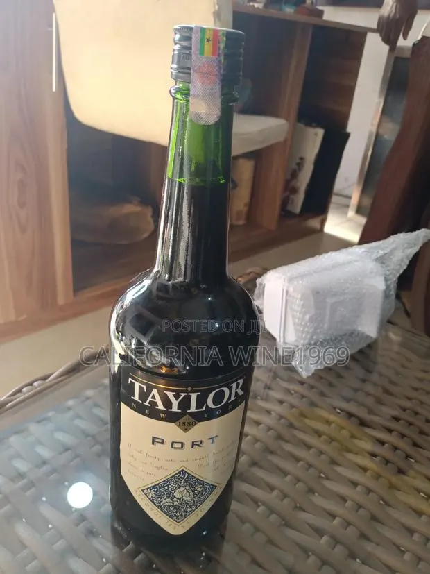 Taylor Port New York · Photo 1