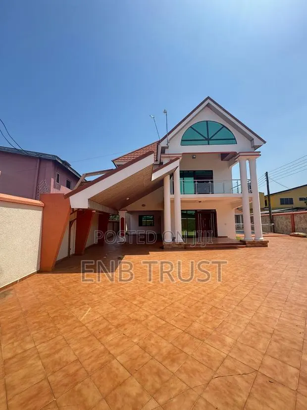 Furnished 4bdrm Duplex in Dzorwulu, Special School Area for rent · Photo 1