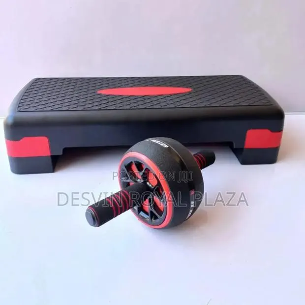 Ab Wheel Roller + Stepper Board · Photo 1