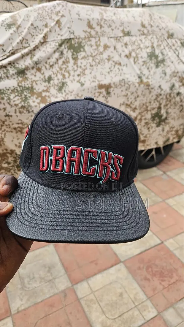 Original Baseball Cap · Photo 1