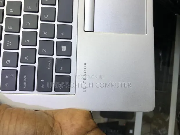 Laptop HP EliteBook 745 G6 8GB AMD Ryzen 5 SSD 256GB · Photo 1