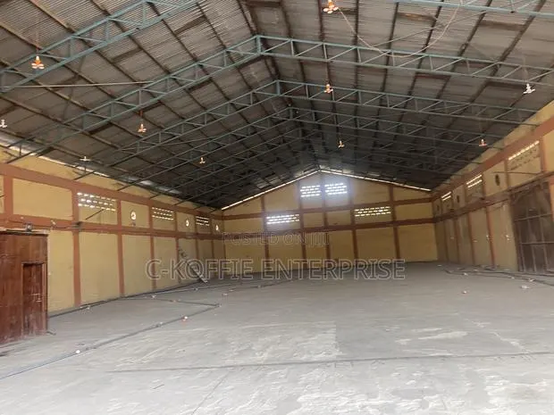 1,000 SQM Warehouse + Apartment at Spintex · Photo 1