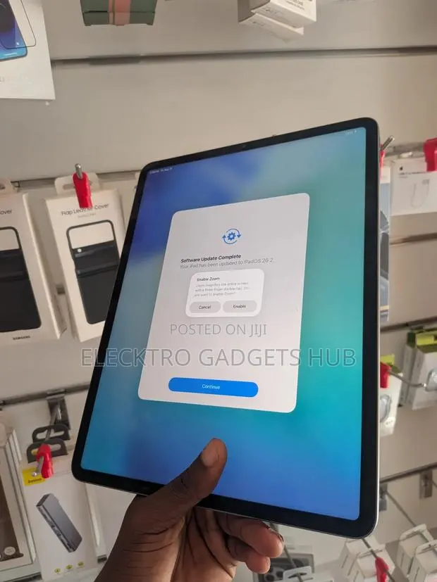 Apple iPad Pro 12.9 (2021) 128 GB Gray