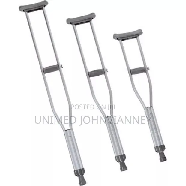 Arm Pits Crutches · Photo 1