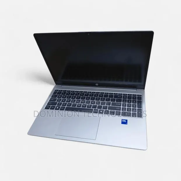 New Laptop HP 250 G10 8GB Intel Core 3 SSD 512GB · Photo 1