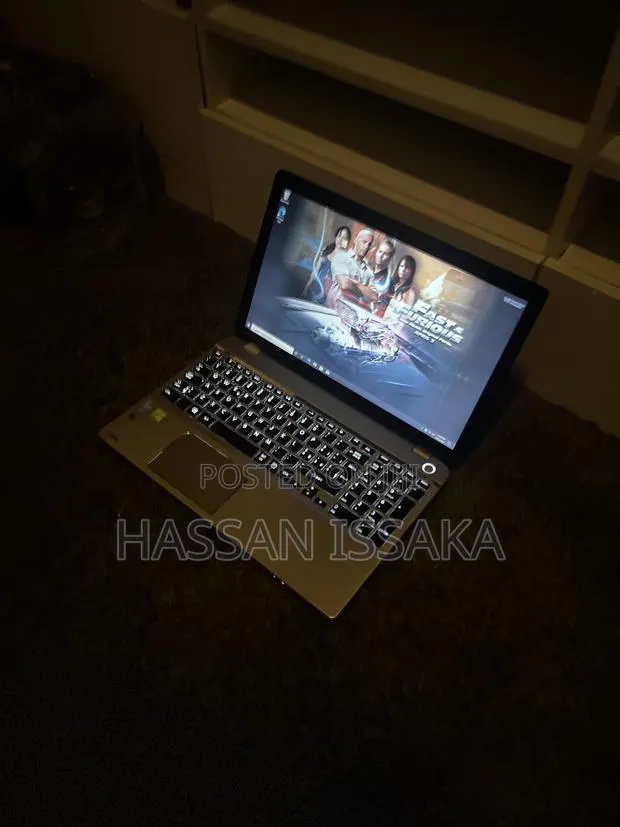 Laptop Toshiba Satellite P500 12GB Intel Core i7 HDD 1T · Photo 1