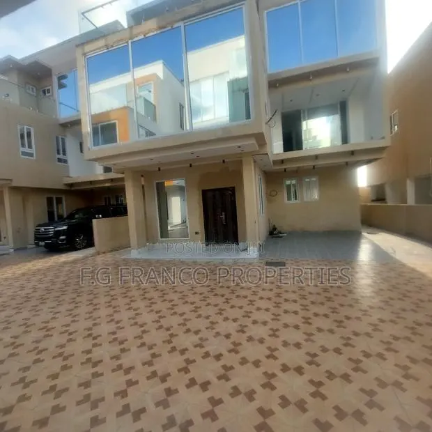 Furnished 3bdrm Apartment in Kg. Franco, Adjiriganor for sale · Photo 1