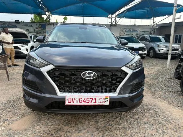 Hyundai Tucson SE 2021 Gray