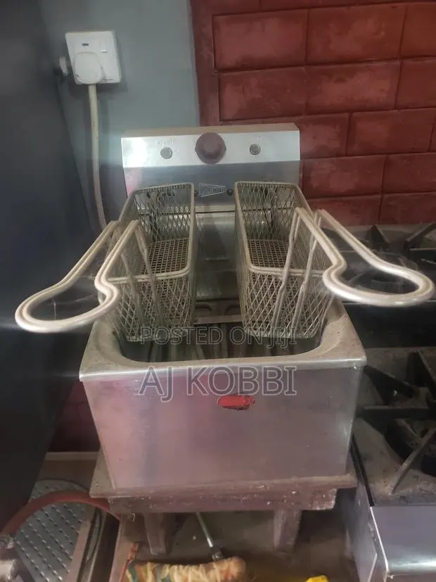 American Deep Fryer · Photo 1