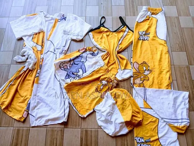 5 in 1 Nightwear · Photo 1