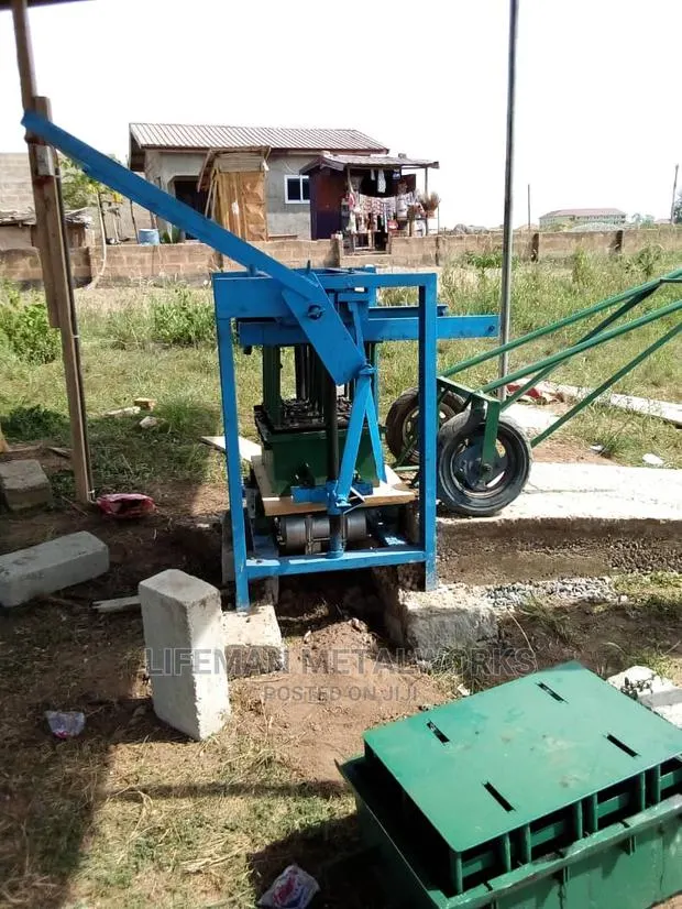 4 In1 Electric Block Machine · Photo 1