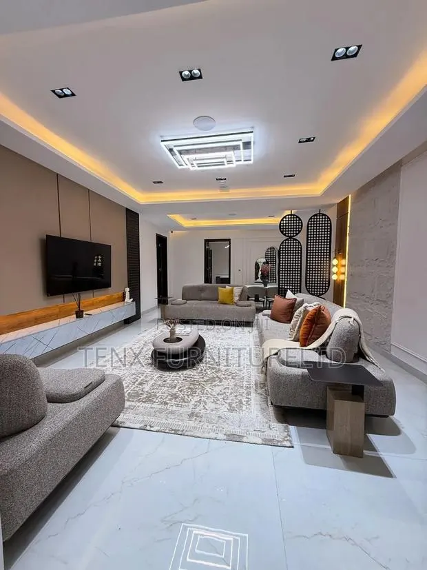 Living Room Interior Decoration · Photo 1