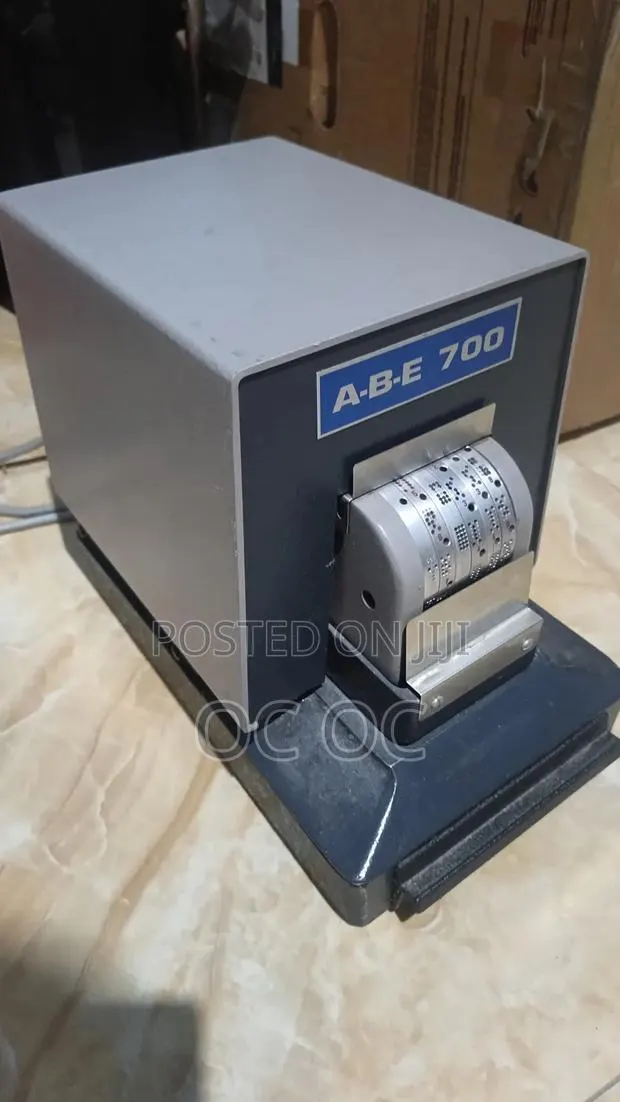 Stromberg ABE 700 Electric Document Perforator Numbering Machine · Photo 1