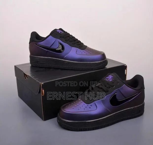 Nike AirForce 1 Mirror · Photo 1