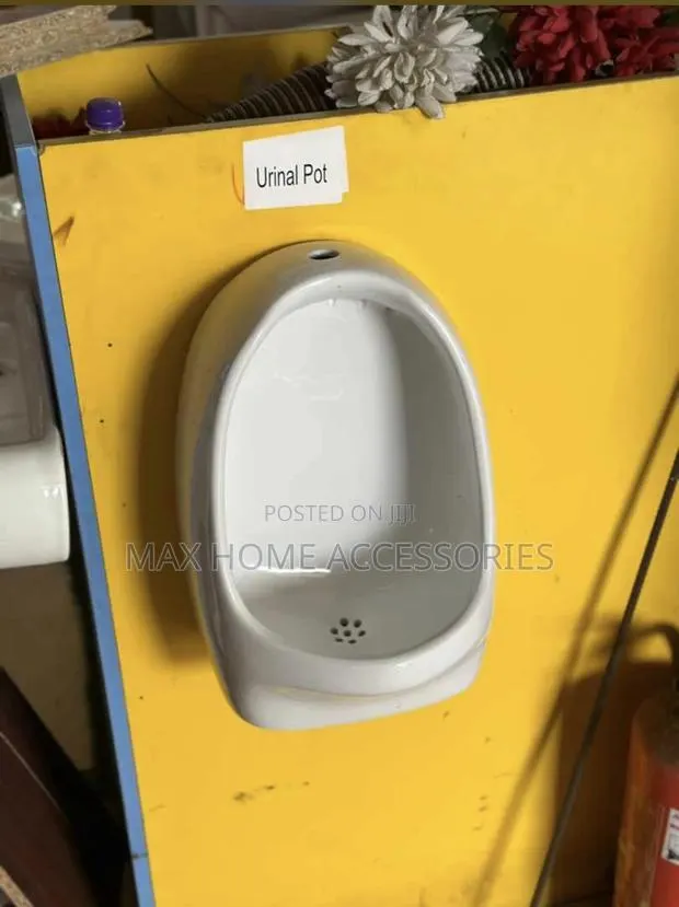 Urinal Pot · Photo 1