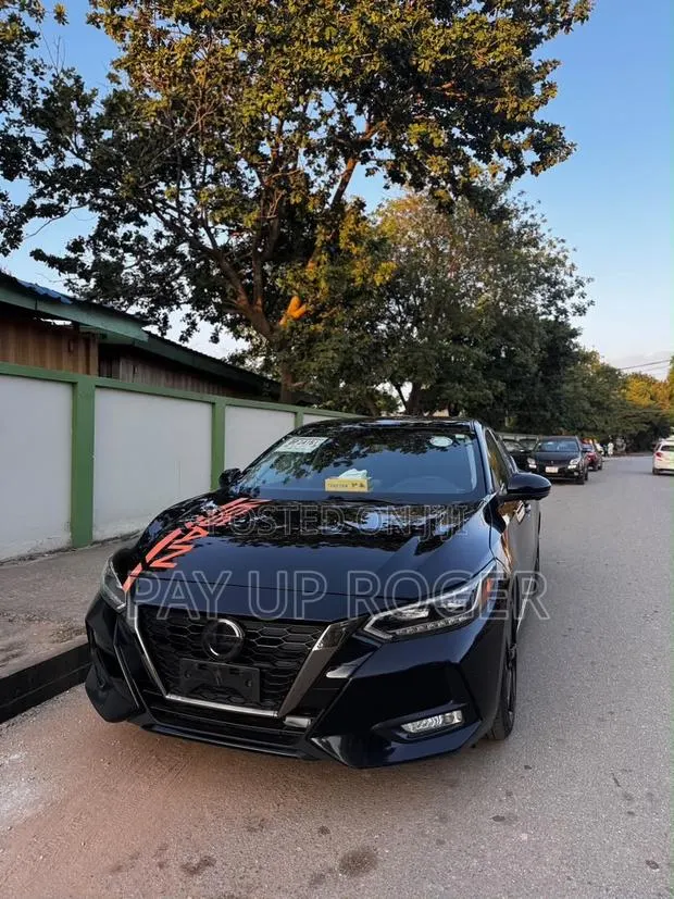 Nissan Sentra SR 2022 Black · Photo 1