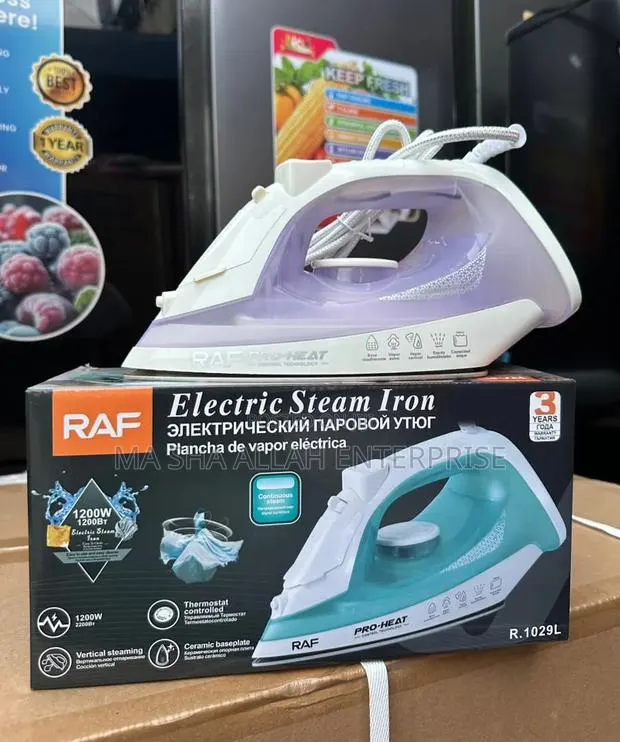 Powerful Medium Purple and Blue RAF Steam Iron · Photo 1