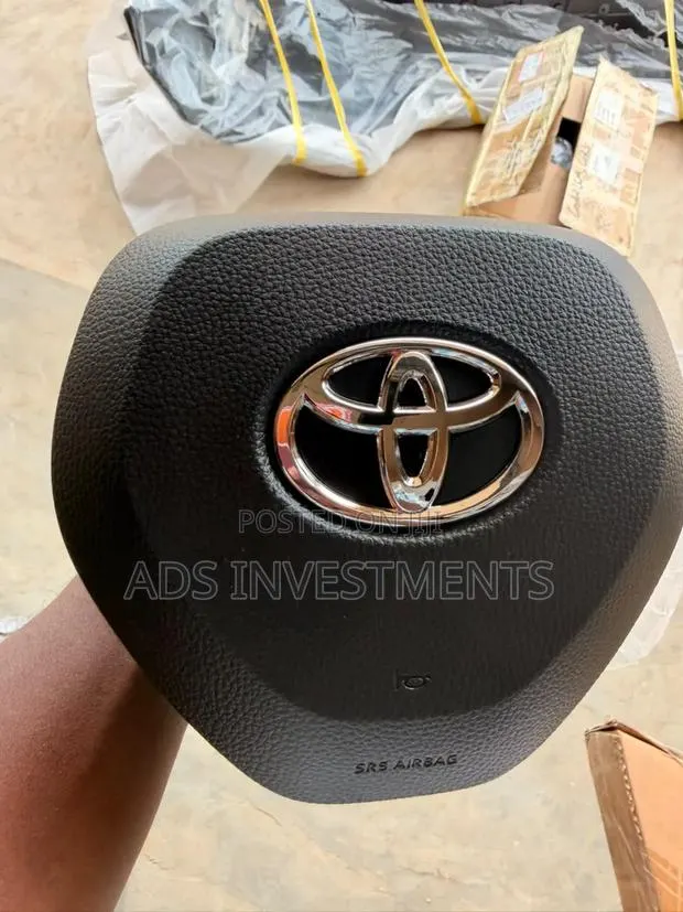 Air Bag Cover · Photo 1