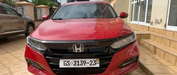 Honda Accord 2019 Red · Photo 1