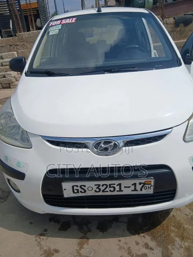 Hyundai I10 2013 White · Photo 1