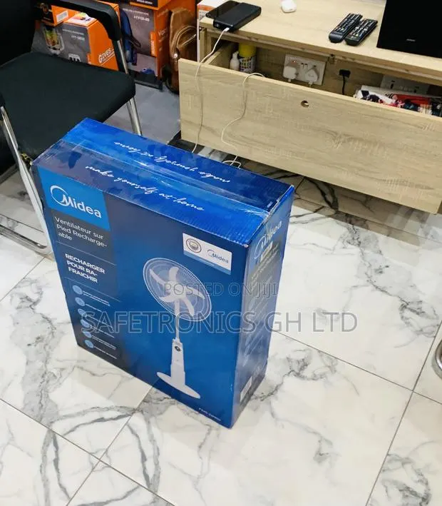Newly Approved Midea 18-Inch Rechargeable Fan (Model Fs45-23mrd) · Photo 1