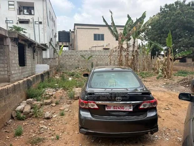 50/70sqft (Half Plot) for Sale at Oyarifa · Photo 1