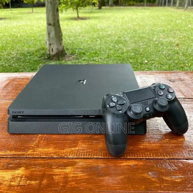 PlayStation 4 Slim (UK Used) – Ready to Play · Photo 1