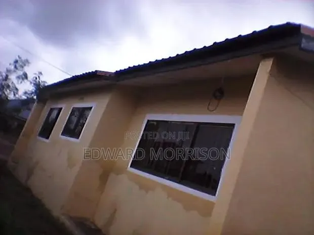 3bdrm Bungalow in Community 25, Accra Metropolitan for sale · Photo 1