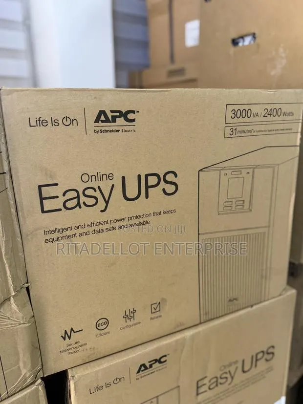 Apc Easy Ups SMV 3000va With Universal Outlet 230v · Photo 1