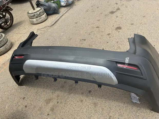 Complete Back Bumper Highlander Grand 2022-2023-2023-2025 · Photo 1
