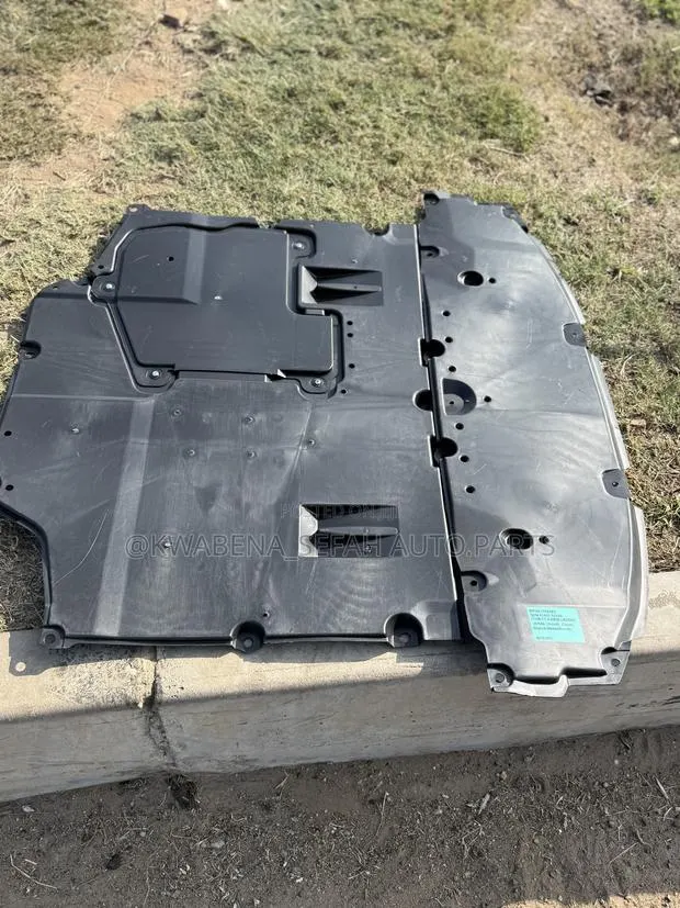 Original Toyota Corolla Engine Panel 2020-22 Available for All Cars · Photo 1