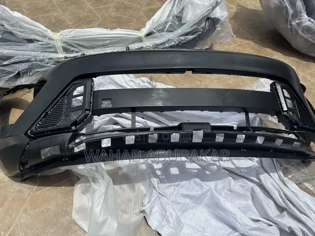 Hyundai Kona 2025 Front Bumper Complete · Photo 1